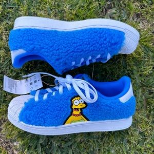 Adidas Kids Superstar The Simpsons Marge Simpson Sneakers size 2.5